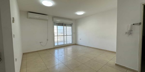Living Room | Apartment for Sale in Ramat Beit Shemesh Gimmel - Josh Epstein Realty