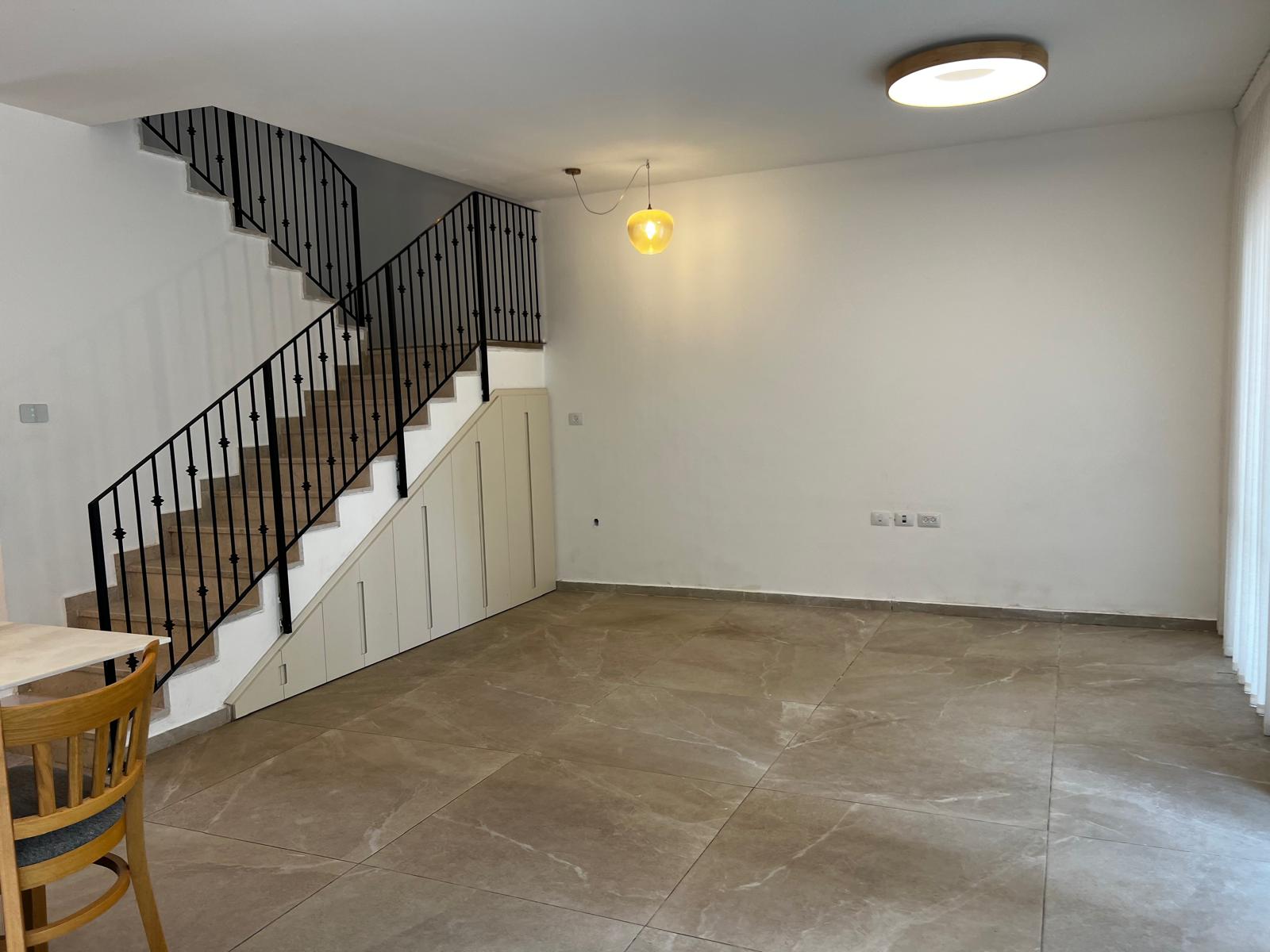 WhatsApp Image 2025-12-03 at 10.39.20 (1)