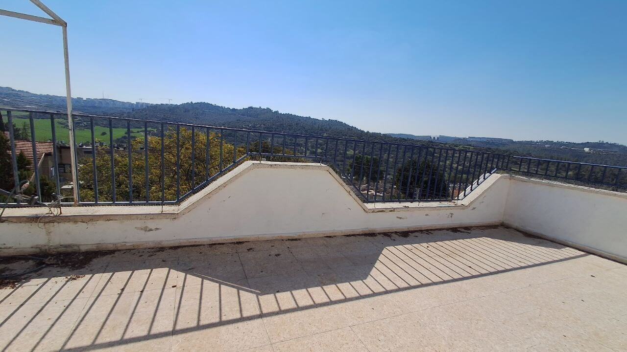 WhatsApp Image 2026-02-17 at 14.38.41